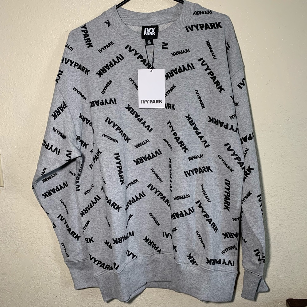 IVY PARK SWEATSHIRT